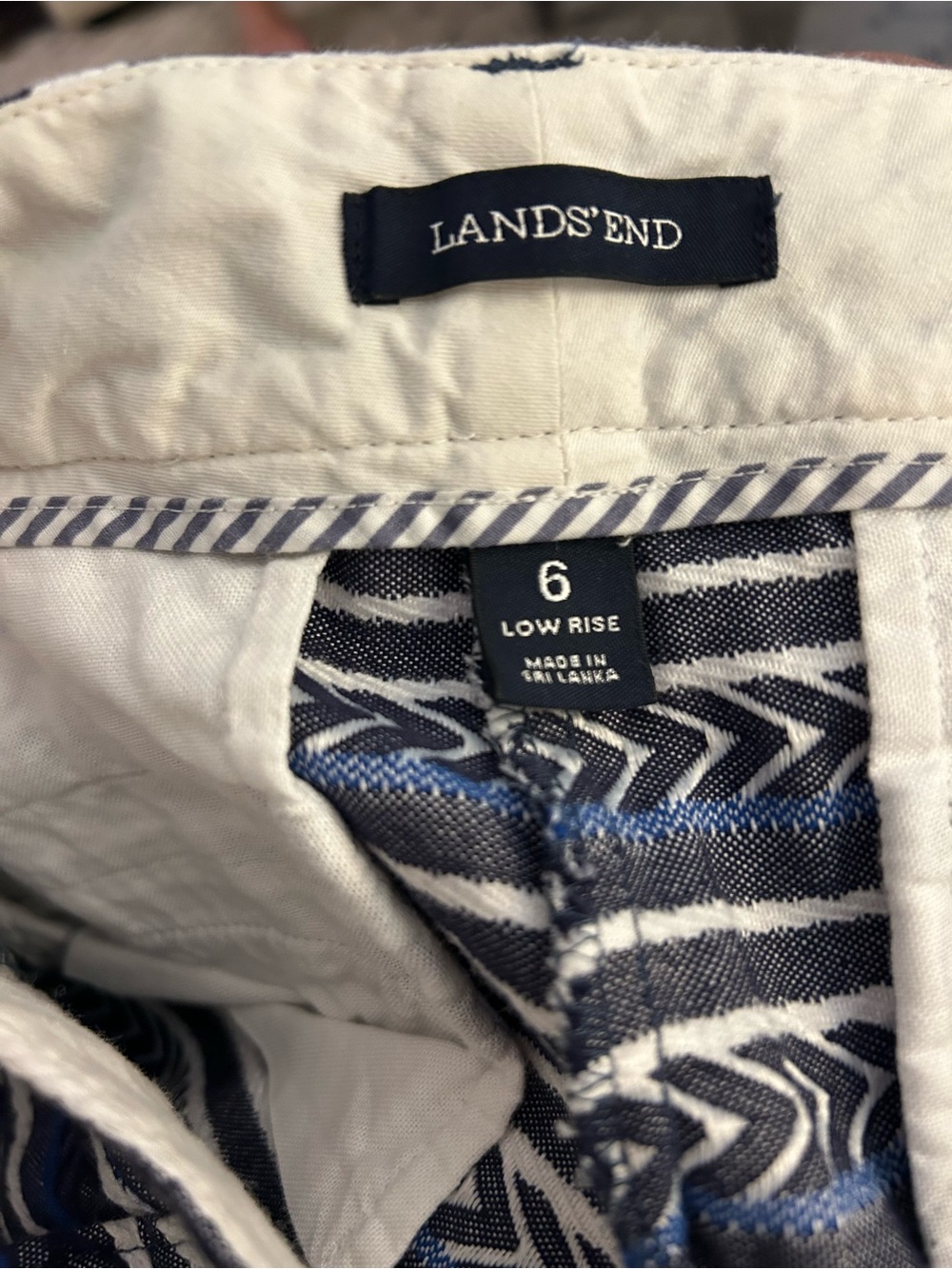 Land’s End Women’s Blue and White Striped Chino Shorts - Picture 3 of 6